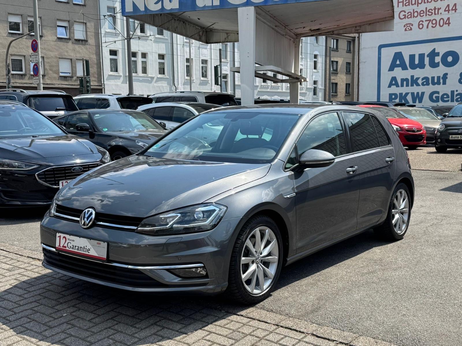 Volkswagen Golf VII Highline BlueMotion NAVI,LEDER,KAMERA