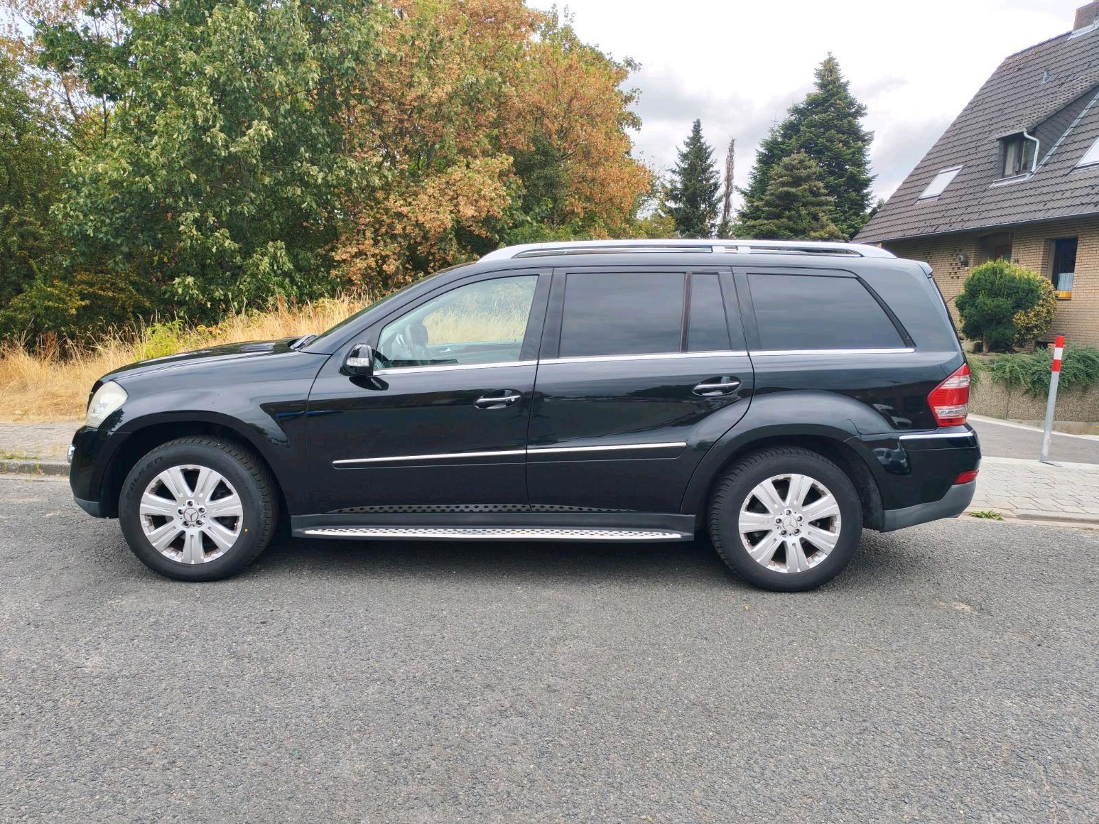Mercedes-Benz GL320 2008 — photo 6