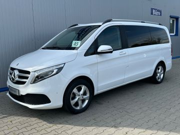Mercedes V 220 - 1