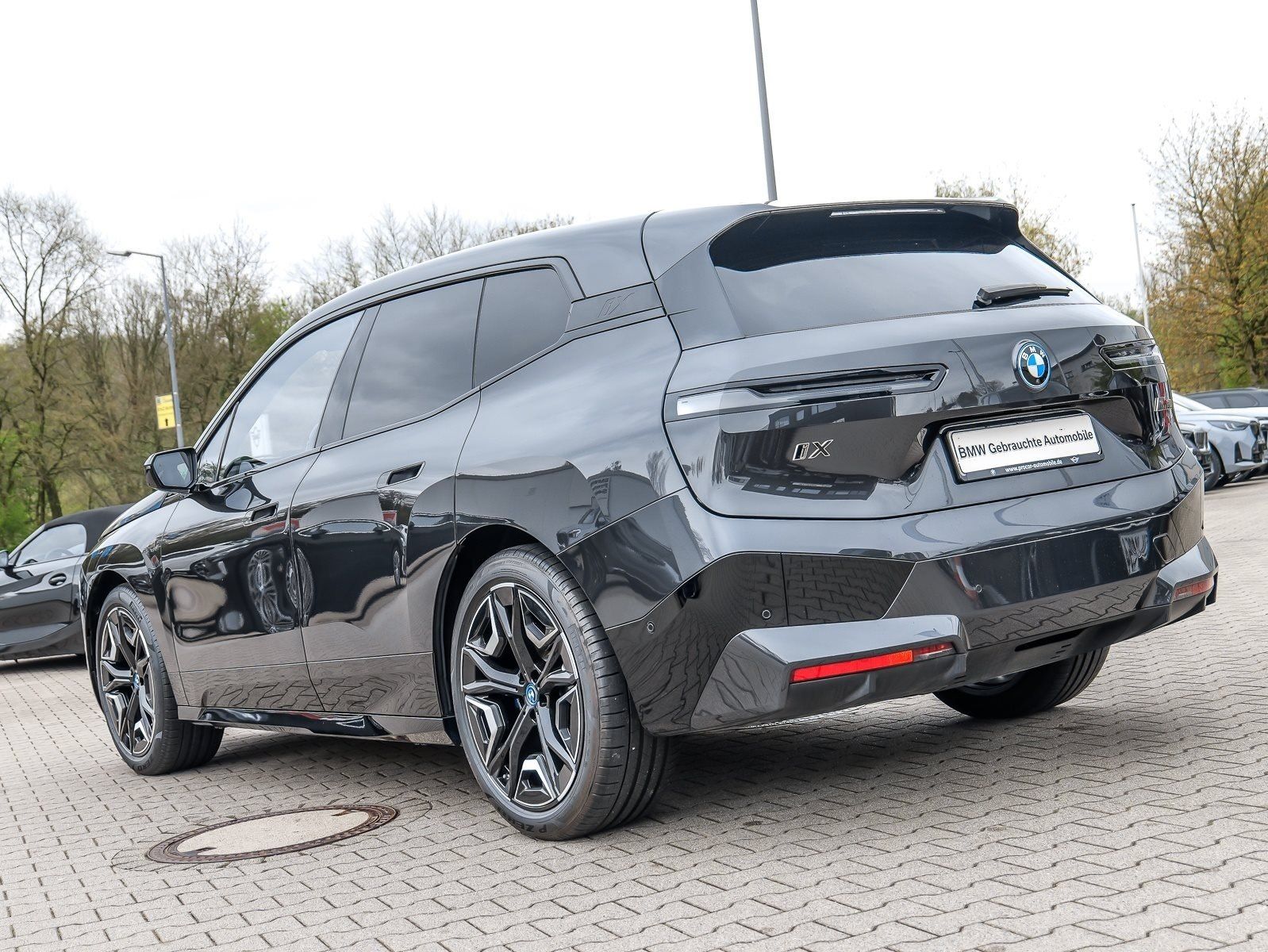 BMW iX - Bild 8