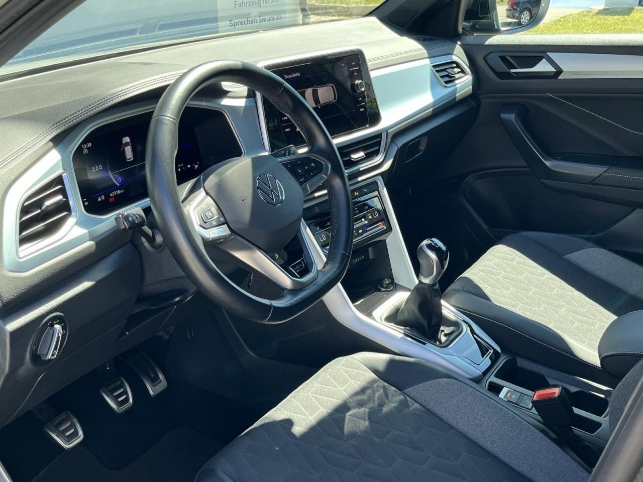 Volkswagen T-Roc - Bild 13