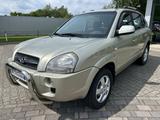 Hyundai Tucson 2.0 GLS / KLIMA / AHK / - gebrauchte Hyundai TUCSON aus dem Jahr 2008