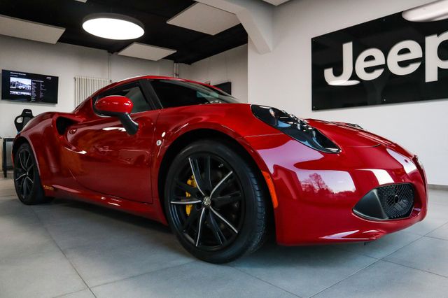 Fahrzeugabbildung Alfa Romeo 4C  Unfallfrei 5650km !! Inz / Tausch mögl