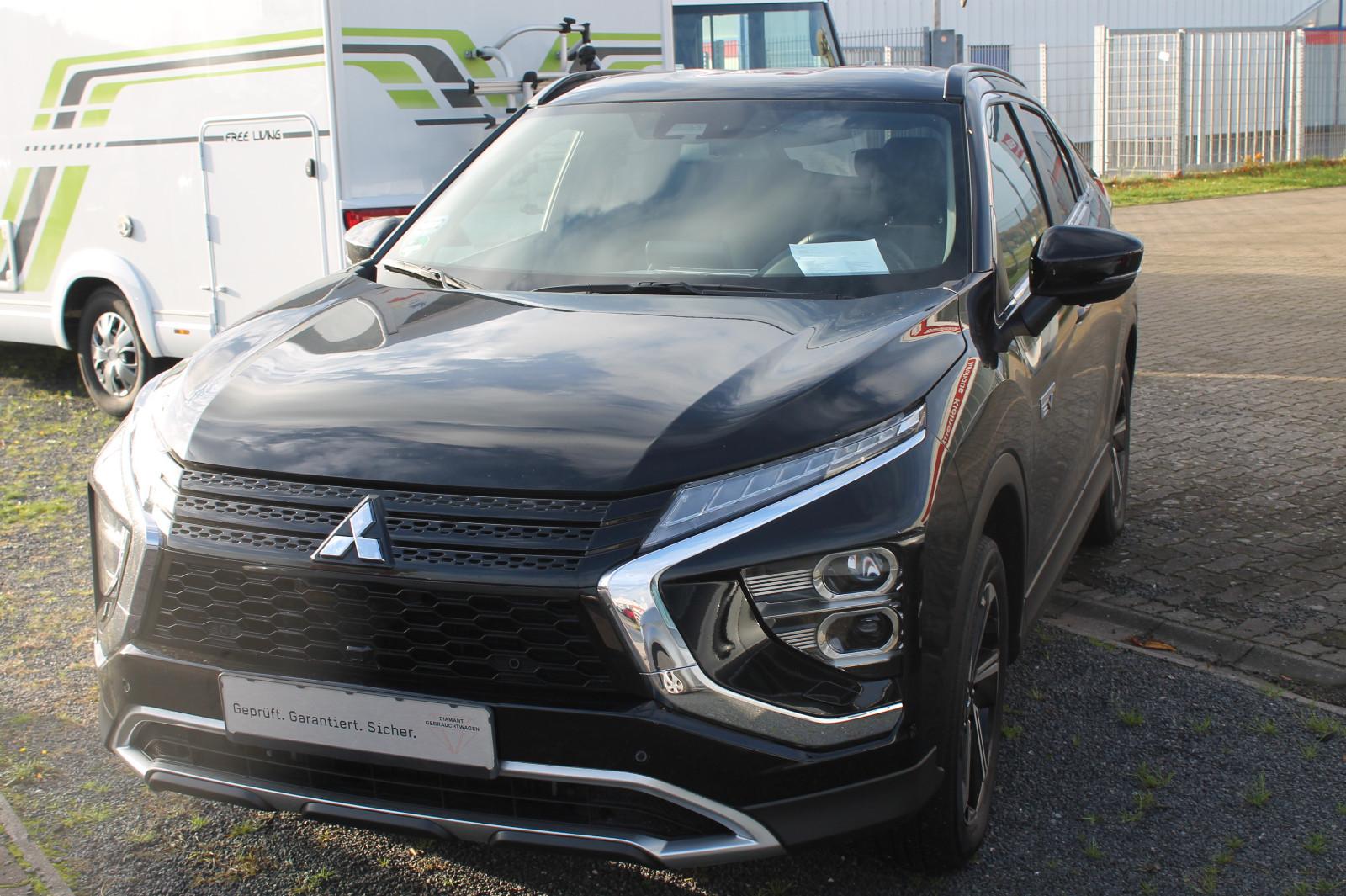 Mitsubishi Eclipse Cross Plus Hybrid 4WD