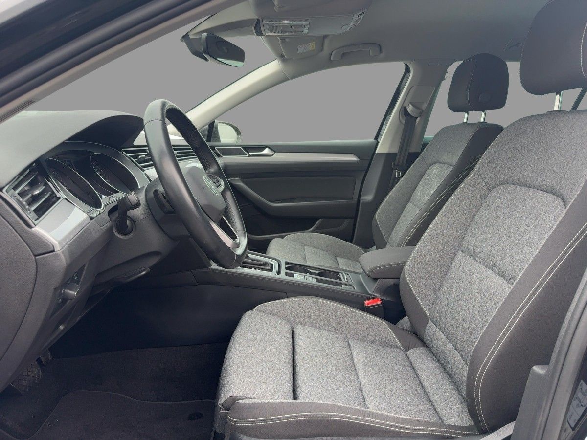 Volkswagen Passat Variant - Bild 7