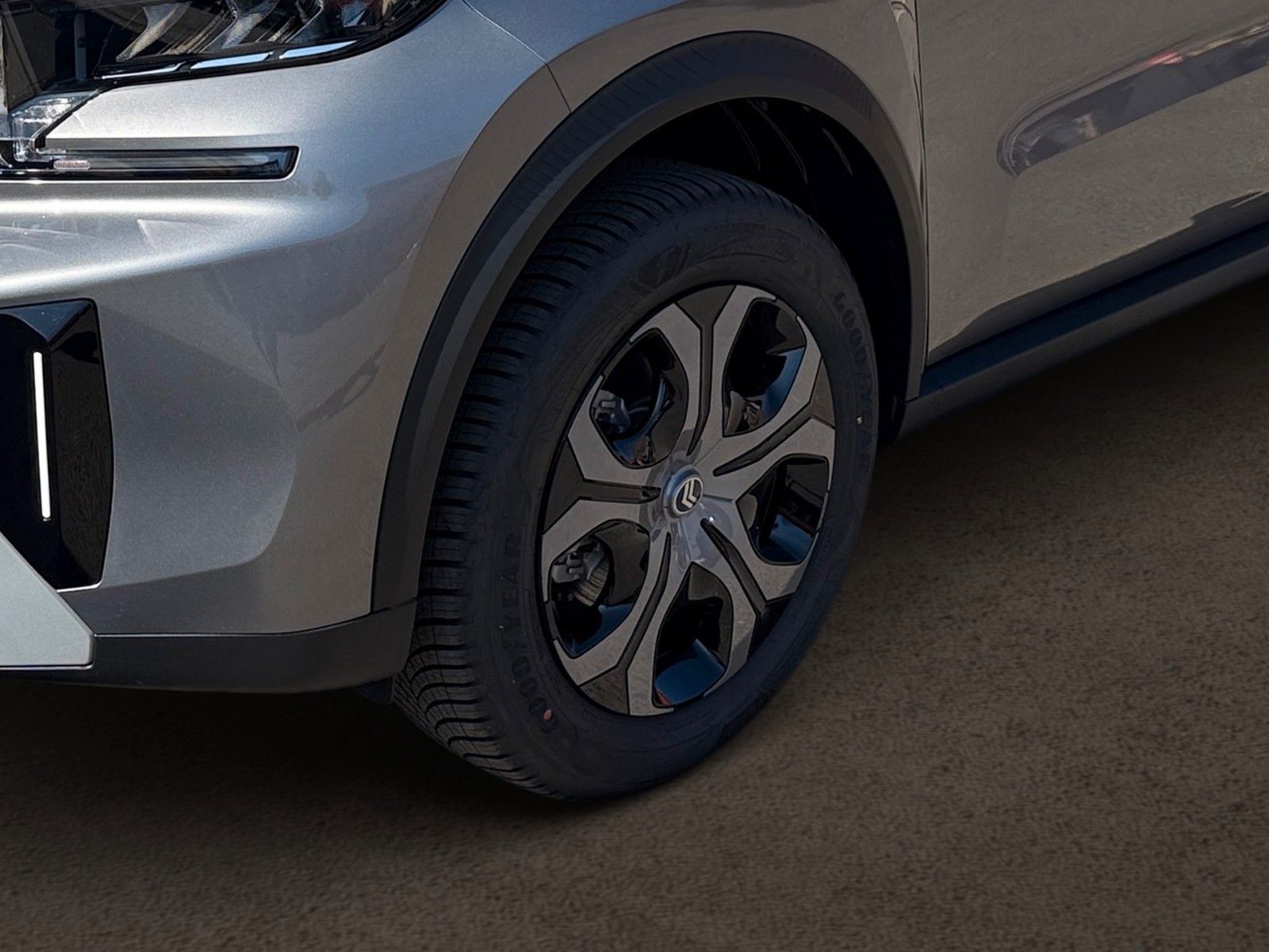 Fahrzeugabbildung Citroën C3 Aircross Hybrid 145 PLUS*Ganzjahresreifen