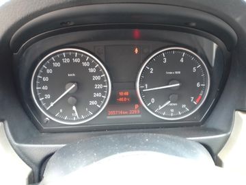 BMW 318 - 9