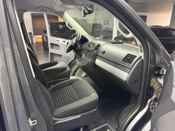 Volkswagen T5 Multivan - 12