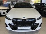 BMW 540d xDrive M Sportpaket Pro Sitzklima HeadUp - BMW 540: mit Navigationssystem