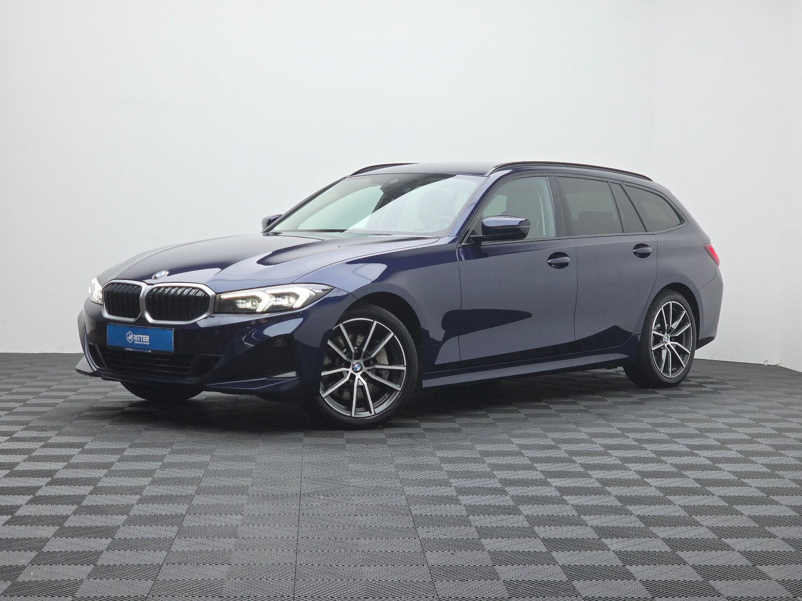 BMW 330i Touring Steptronic LED NAVI SHZ LHZ
