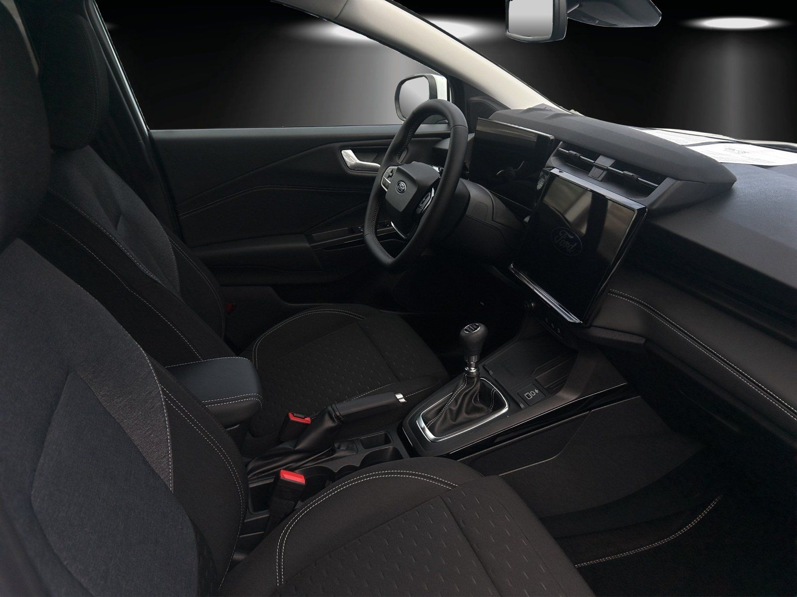 Fahrzeugabbildung Ford Puma 1,0 Ecoboost Titanium