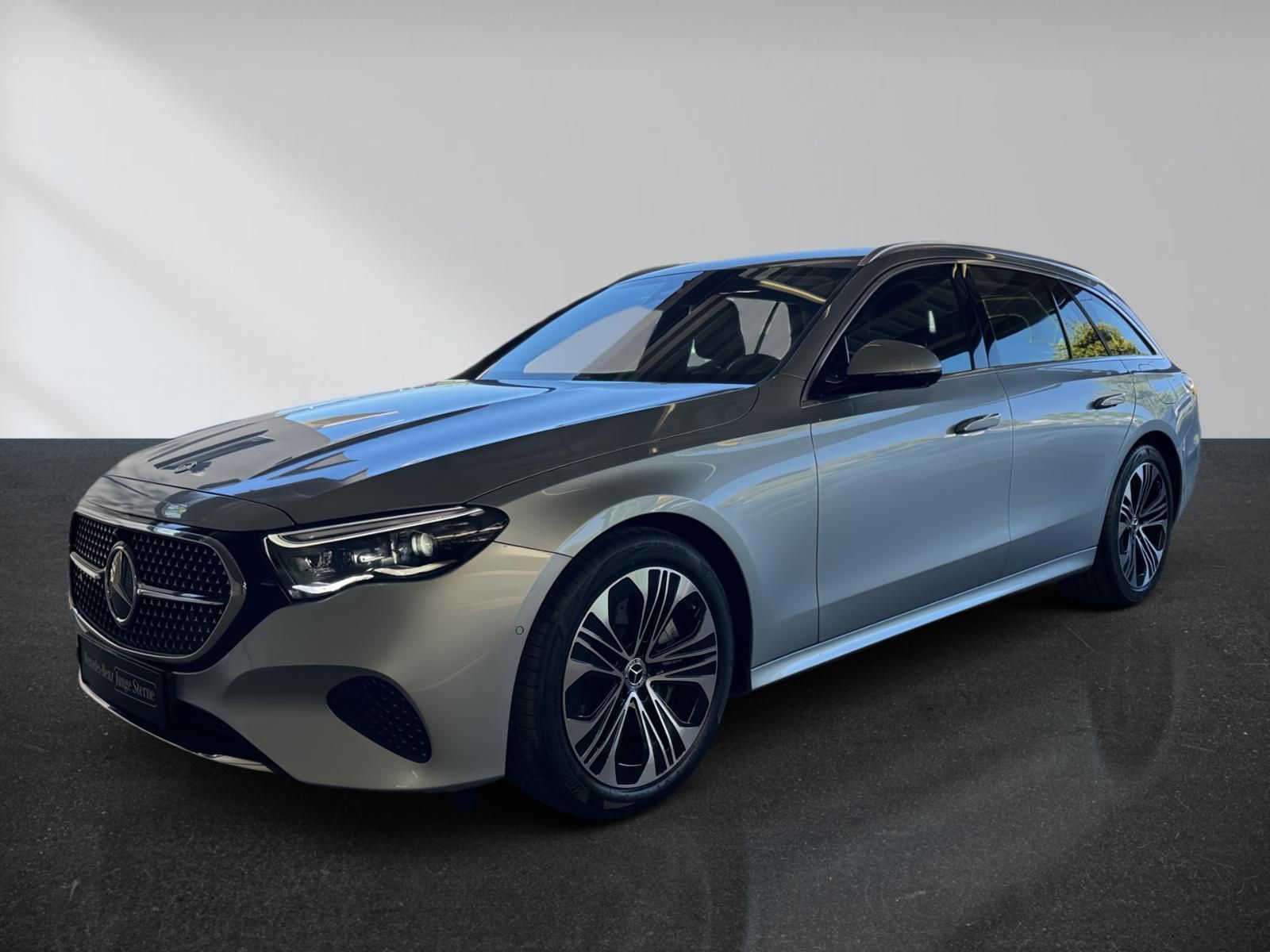 Mercedes-Benz E 300 e T Avantgarde Advanced 360° DigiLight AHK foto 2