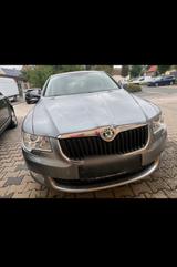 Skoda Superb 1.8 TSI DSG / Automatik / TÜV 02/2027 - Skoda Superb: 2.8