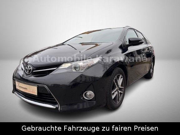 Toyota Auris Touring Sports