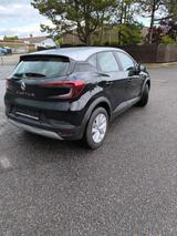 Renault Captur TCe 90 Equilibre - gebrauchte Renault Captur aus dem Jahr 2023