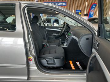 Skoda Octavia Lim. Family *SZHZ*PDC*ISOFIX-BEIFAHRER*
