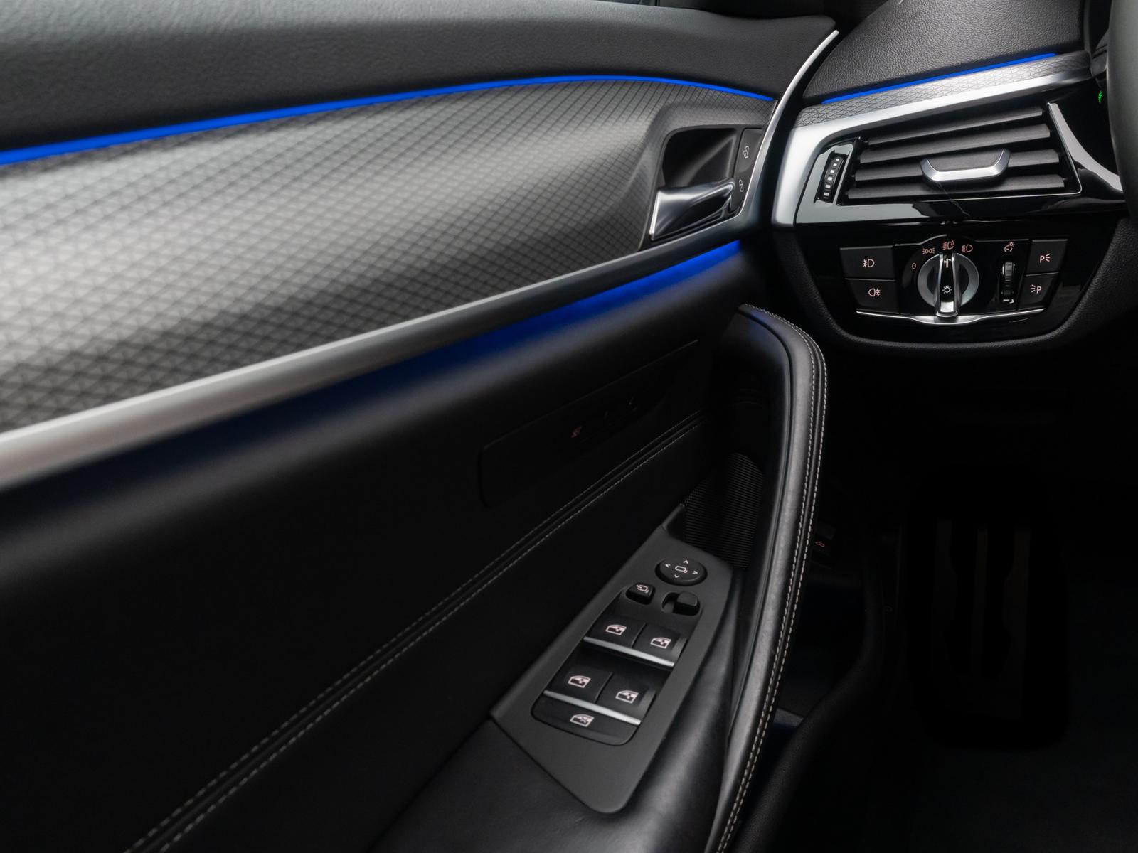 BMW 520d xD M Sport Individual 360°HUD HiFi Panorama