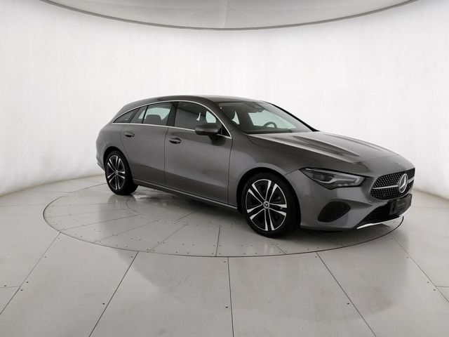 Mercedes-Benz Mercedes CLA Shooting Brake 180 D Progressive Ad