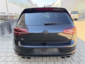 Volkswagen Golf - 5