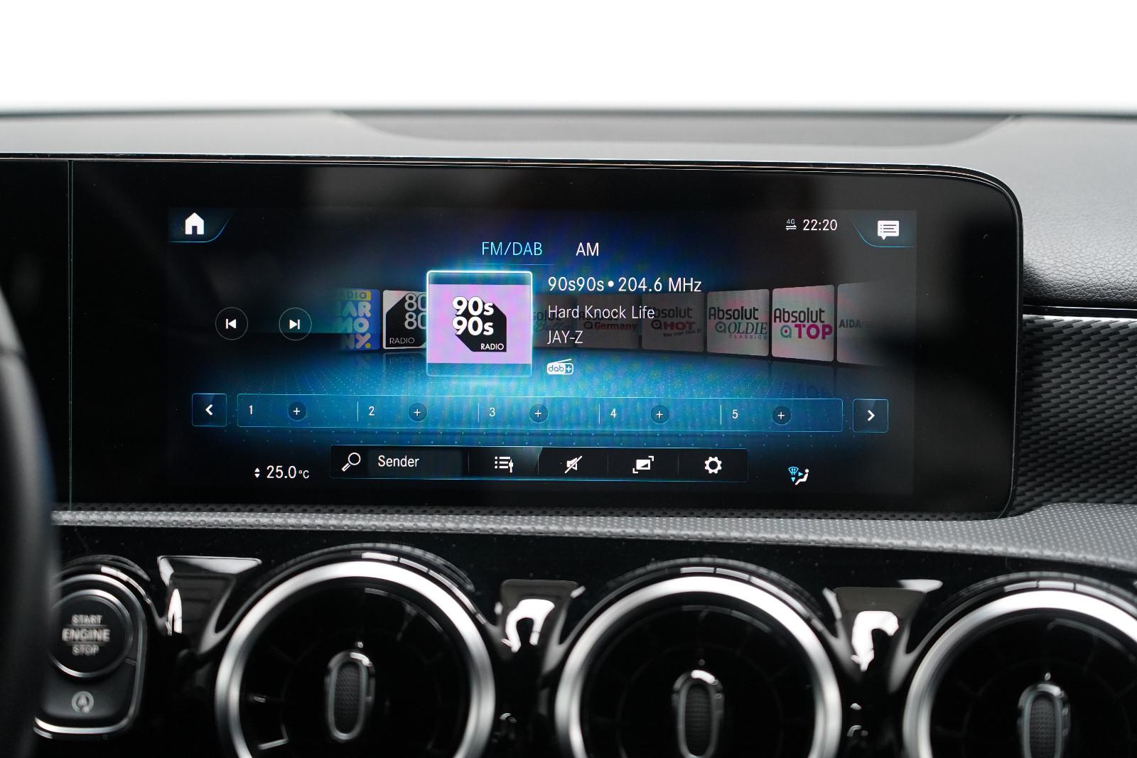 Mercedes-Benz A-Class Progressive Widescreen Kamera MBUX DAB, миниатюра 30