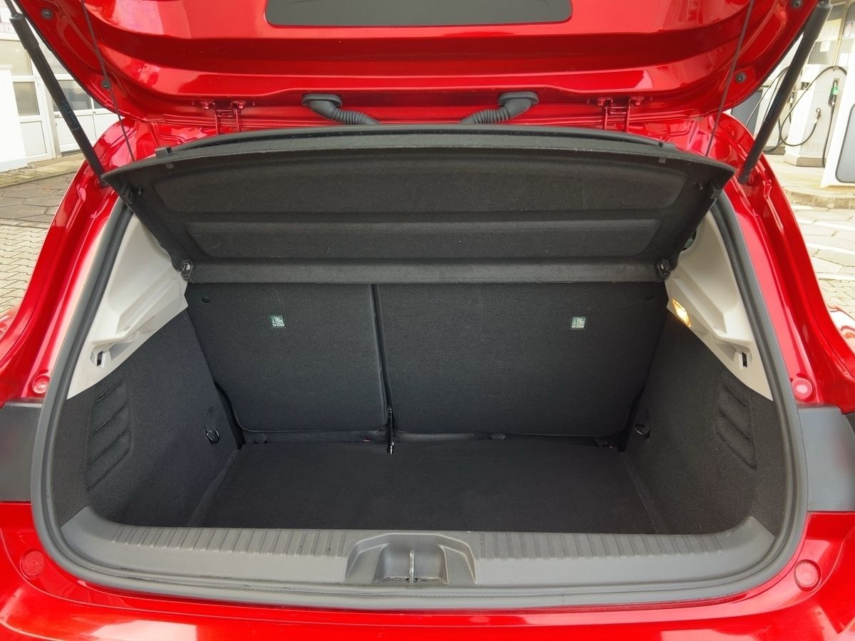 Renault Clio - Bild 21