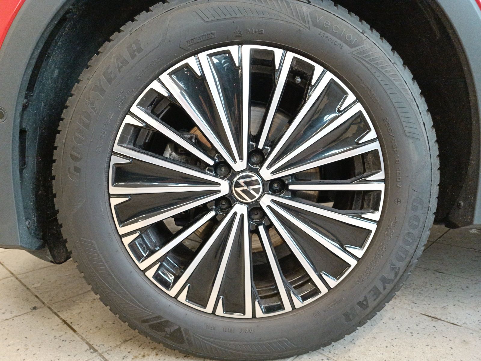 Volkswagen Tiguan - Bild 7