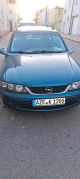 Opel Vectra 1,6 Kombi - Opel Vectra in Leipzig