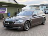 BMW 525 xDrive 2.0 Bi-Xenon Leder Head-Up Navi EU5 - BMW 525: Braun