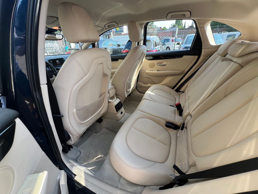 BMW 216 d Active Tourer Advantage Automatik Leder Xen