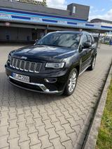 Jeep Grand Cherokee Summit 3.0 V6 M.-Jet 184kW Au... - Jeep Grand Cherokee in Frankfurt (Main)