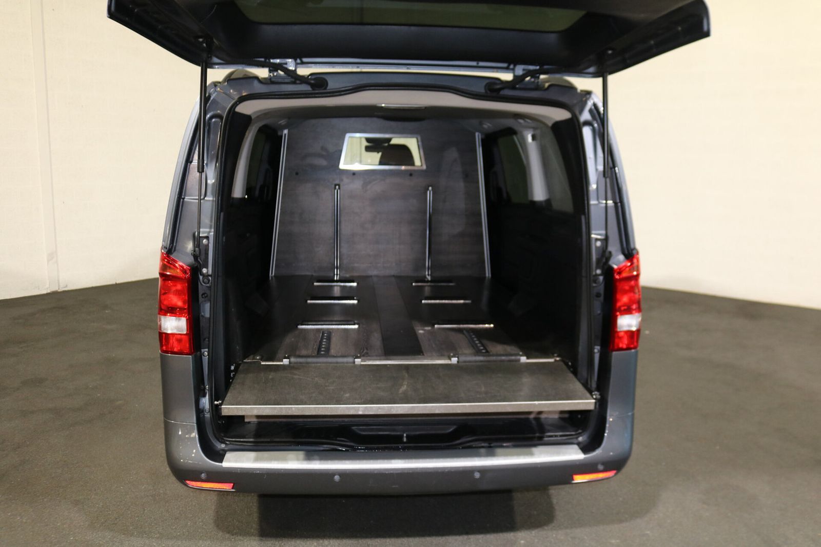 Mercedes-Benz Vito Bestattungswagen Leichenwagen imagem 3