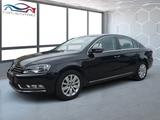 Volkswagen Passat Lim. Comfortline BlueMotion*NAVI*PDC* - VW Passat Gebrauchtwagen in Hamburg