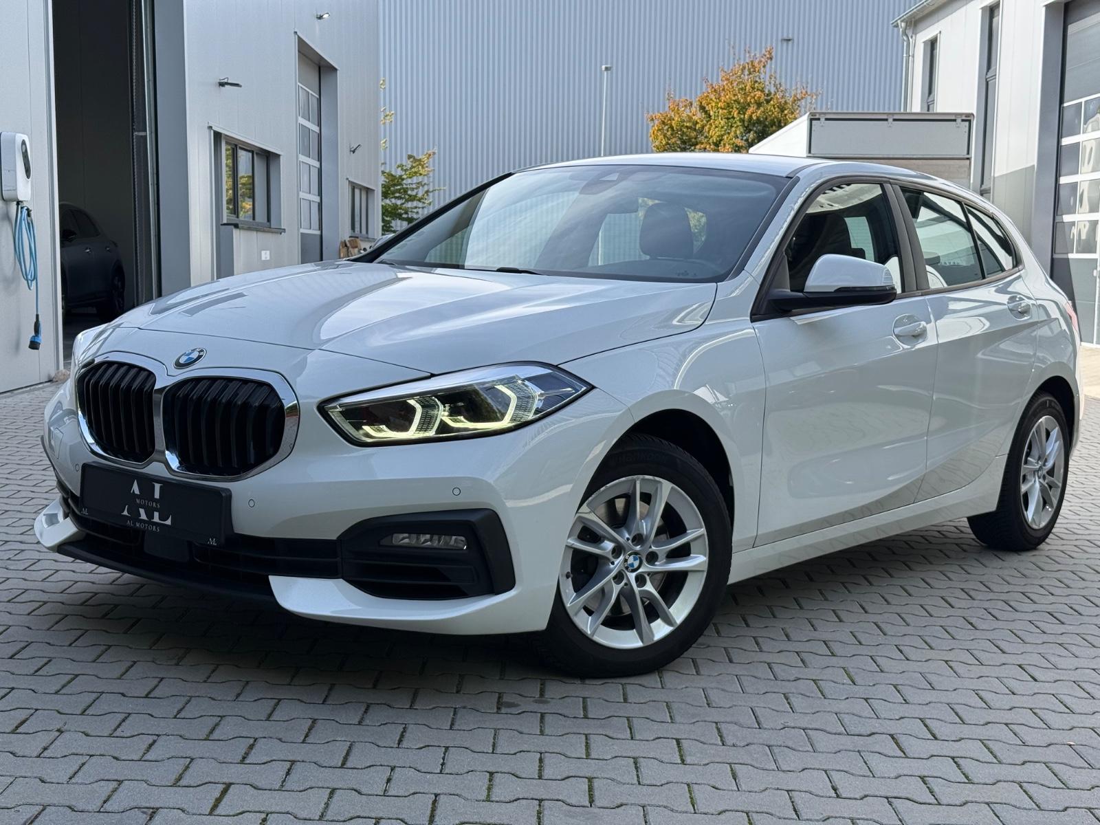 BMW 118i Advantage | CarPlay | LED | M Sport Lenkrad