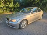 BMW 318i Automatik | Top Zustand | Unfallfrei - BMW 318 aus 2008: 318i