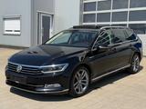 Volkswagen Passat 2.0TDI 176kw 4Mot. ACC Lane Pano Virtual - Volkswagen Passat mit Diesel-Antrieb: Leder, Kombi, Automatik
