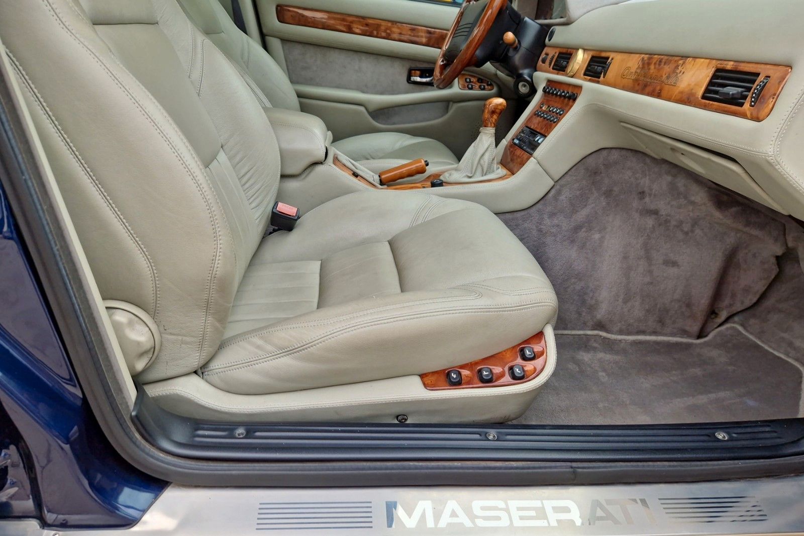 Fahrzeugabbildung Maserati Quattroporte 3.2 V8*9.200 km*Service/ZR neu