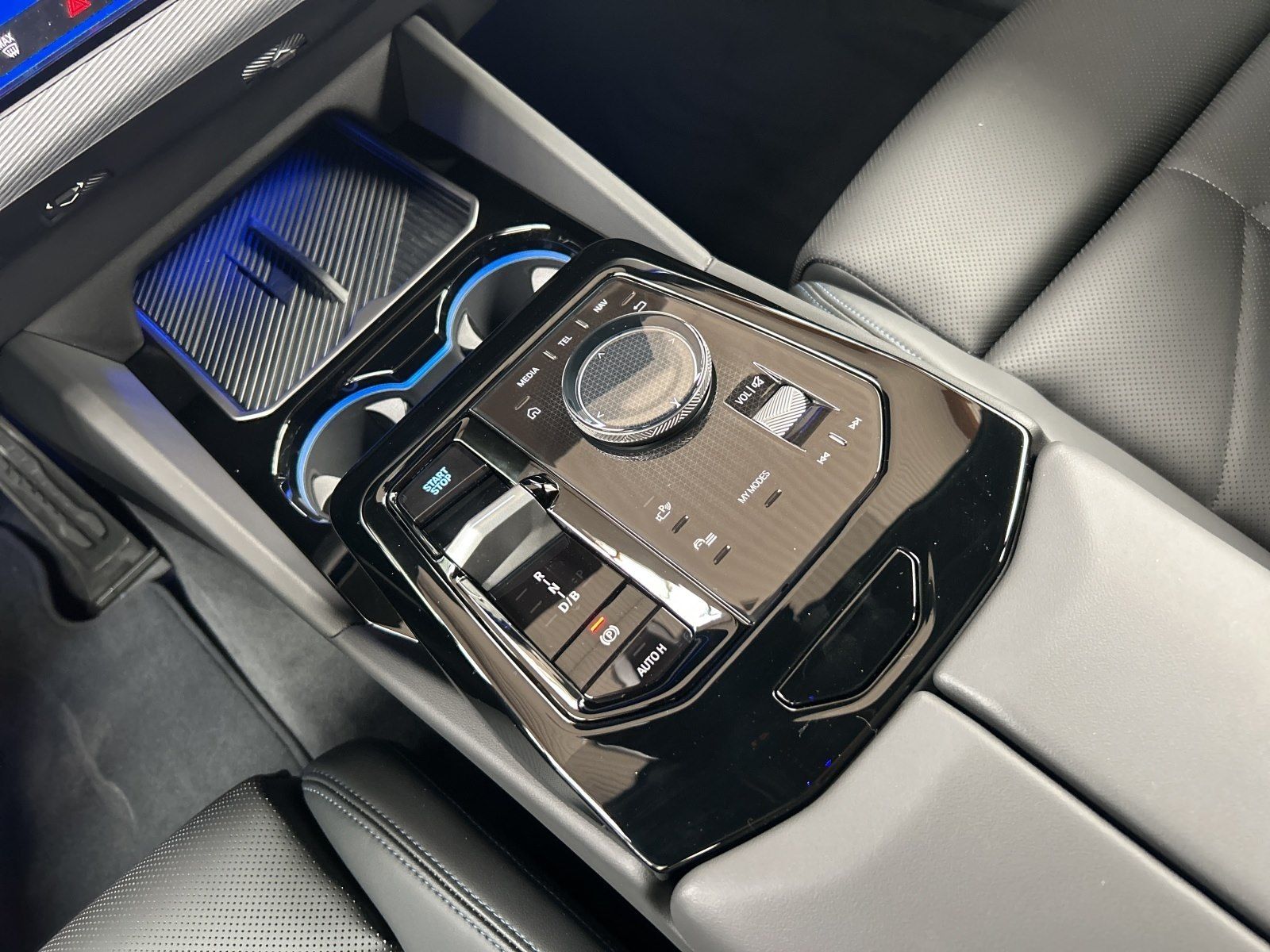 BMW i5 - Bild 13