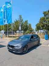 BMW BBW 335i F31 Touring Sport Line - BMW 335 mit Benzin-Antrieb: Kombi