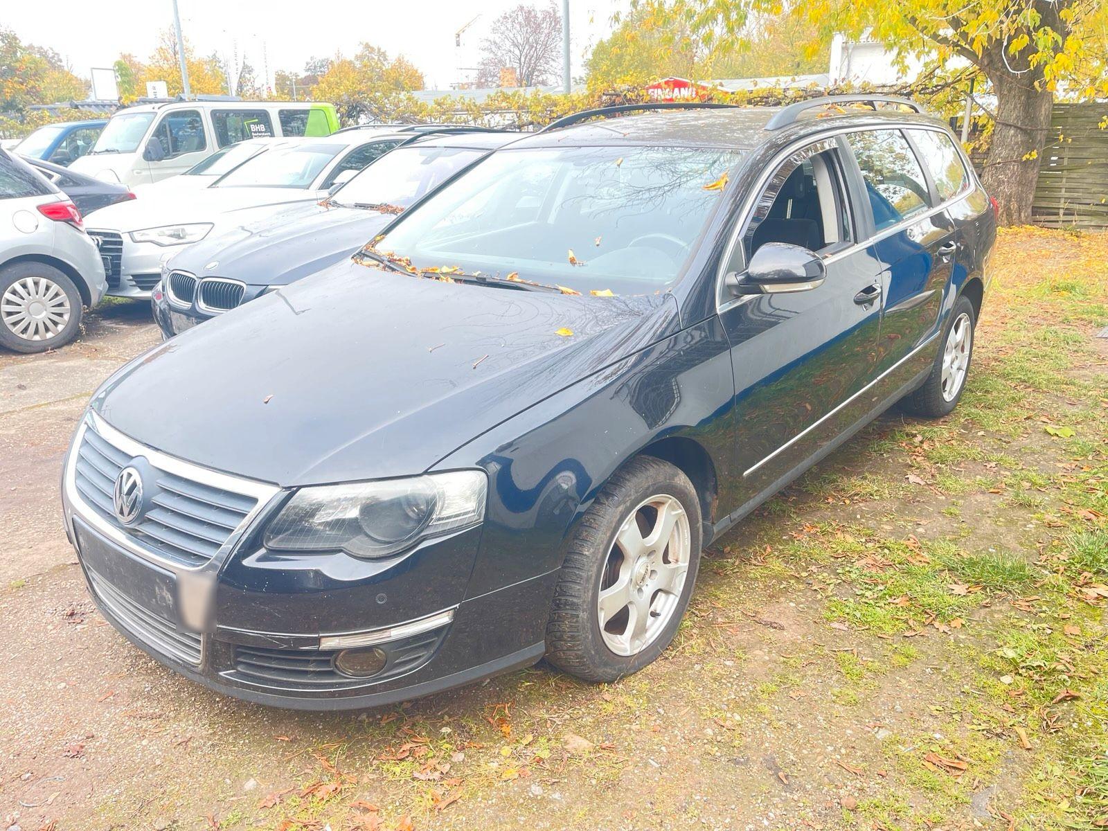 Volkswagen Passat 2005 — rear view