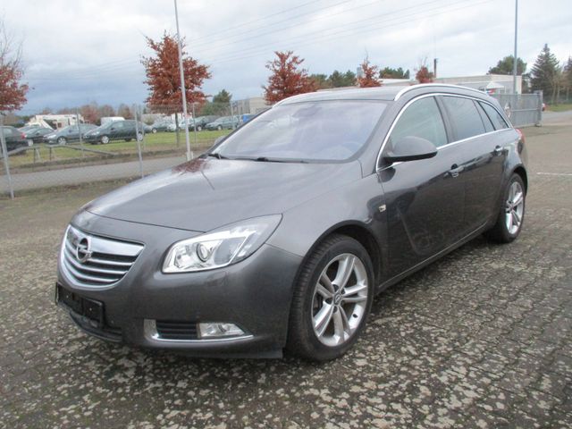 Opel Insignia Sports Tourer Cosmo, Xenon, Navi,Sitzh.