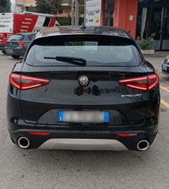 Alfa-Romeo Stelvio - 3