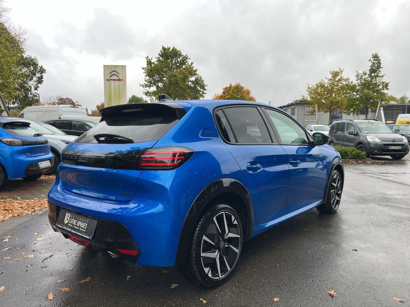 Fahrzeugabbildung Peugeot 208 GT PureTech 100 Navi 360 Kamera DAB SHZ ACC