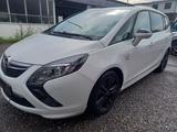 Opel Zafira Tourer 2.0 CDTI Active 96kW OPC AHK EU5 - Opel Zafira Tourer: Opc