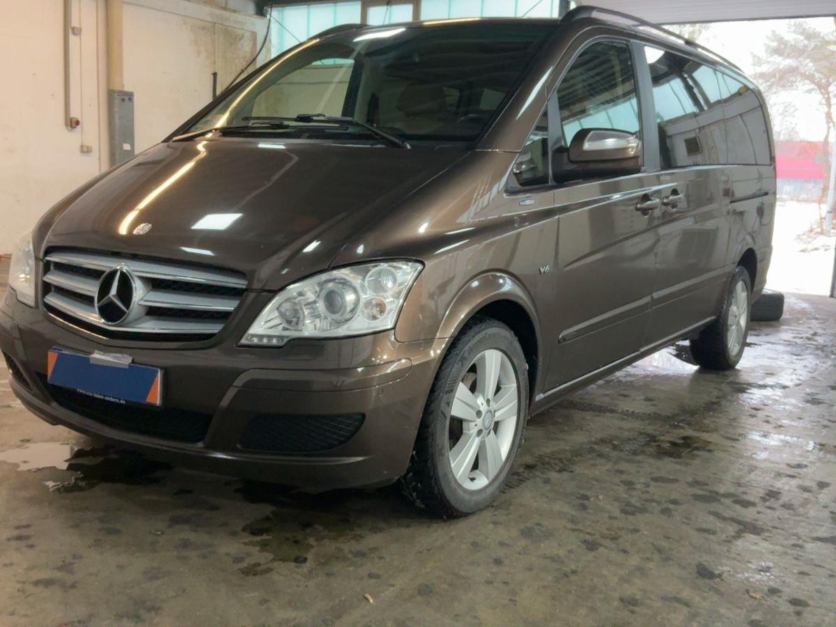 Mercedes-Benz Viano 3.0 CDI lang 8Sitz *STHZ*AHK*PAN*SHZ*RK*BX