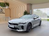 Kia Stinger 3.3 V6 T-GDI  4WD GT Navi HUD Pano - Kia Stinger Gebrauchtwagen