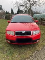 Skoda Fabia 1.4(TÜV 02/28) - Skoda Fabia aus 2000: 1.4