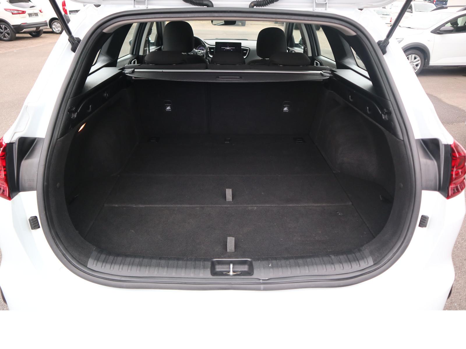 Kia Ceed cee ́d Sportswagon Ultimate 1.5 DCT CAM SHZ NAVI, миниатюра 25