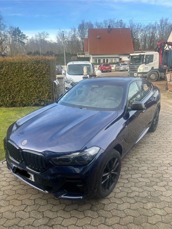 Image of BMW X6 M50