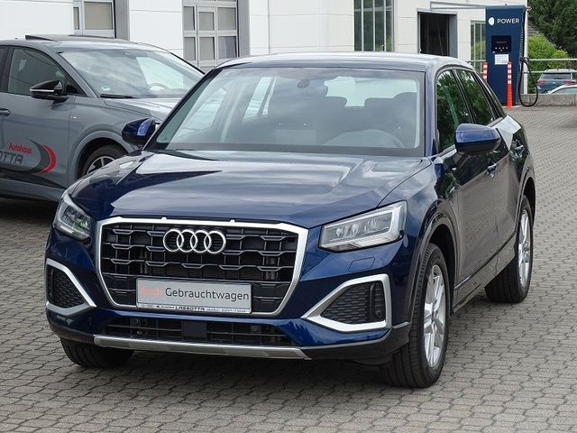 Q2 30 TFSI advanced / Komfort-Paket Plus