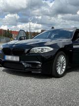 BMW 530D F10 - BMW 530: 530d F10